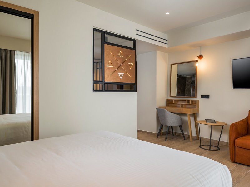 Hyperion City Hotel 26