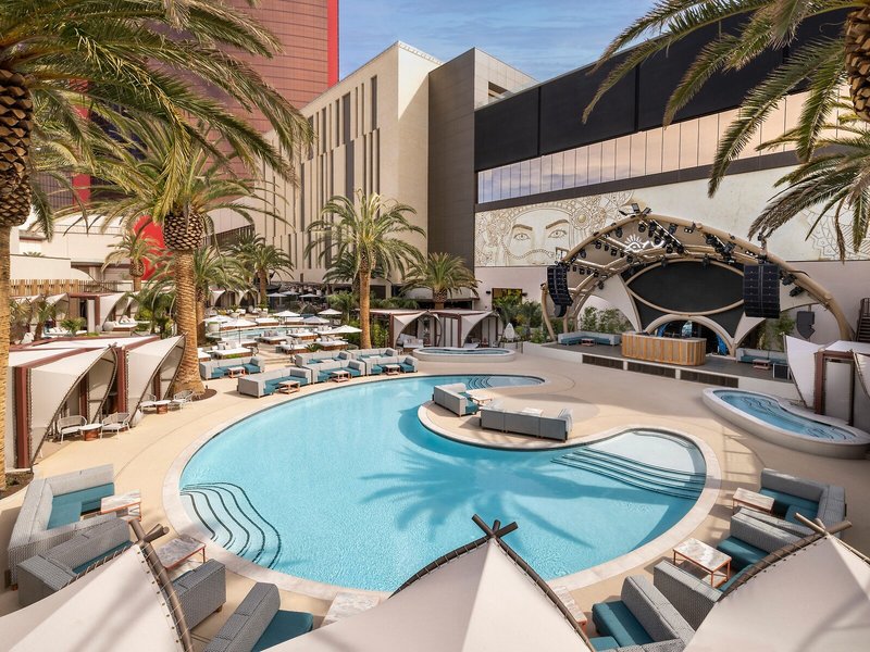 Conrad Las Vegas at Resorts World 8