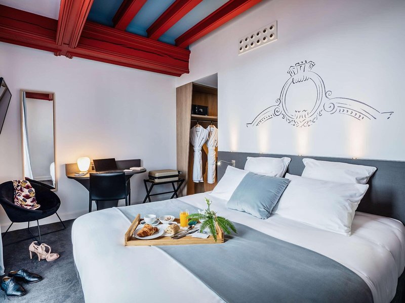 Best Western Premier Hotel de la Cite Royale 16