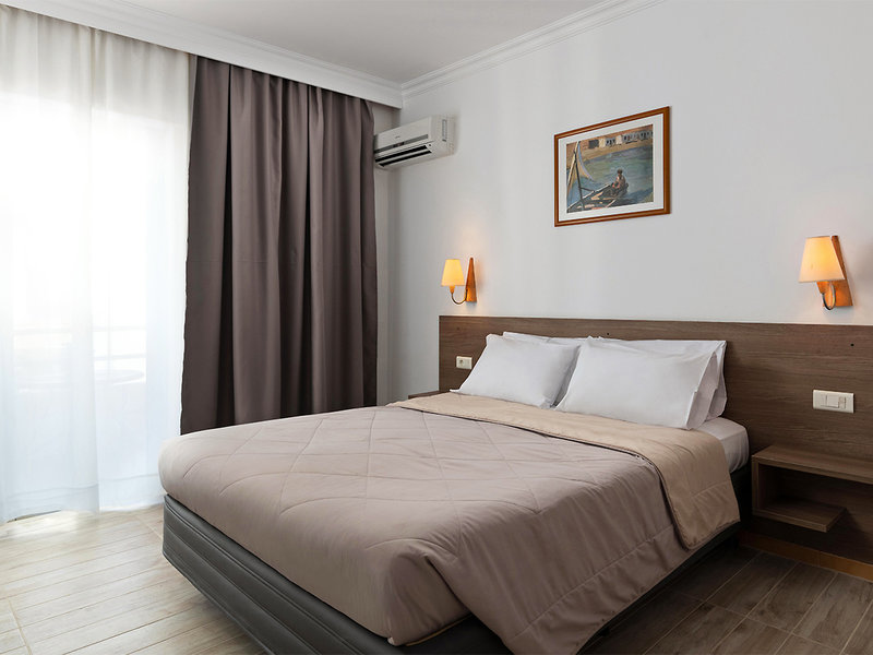 Virginia Hotel 4