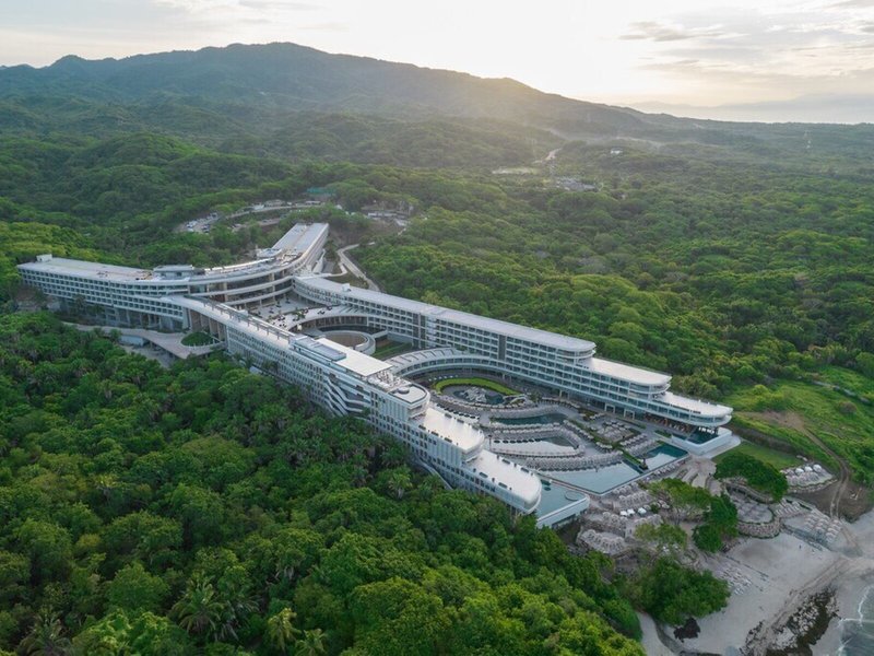 Secrets Bahia Mita Surf & Spa Resort 4