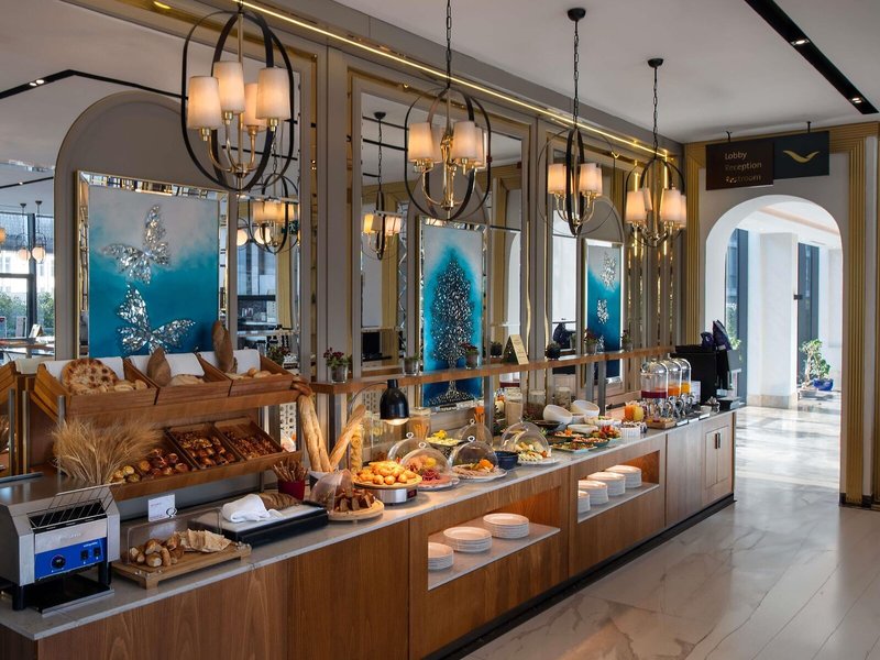 Mövenpick Living Istanbul 23