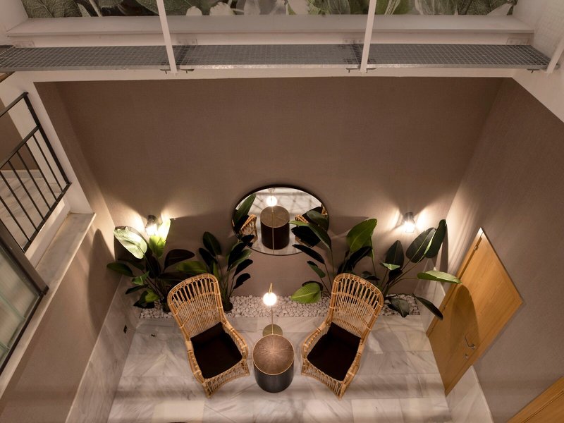 Goodnight Cadiz Apartments 5