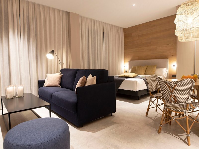 Goodnight Cadiz Apartments 15