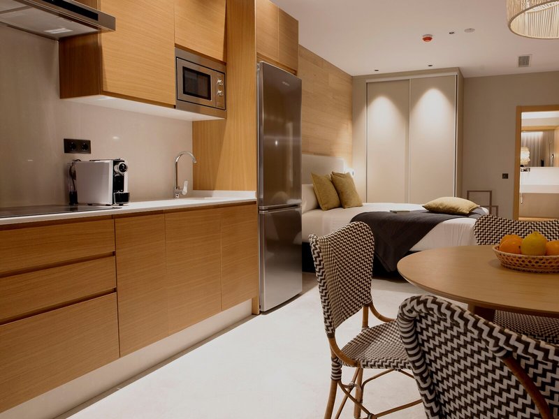 Goodnight Cadiz Apartments 22