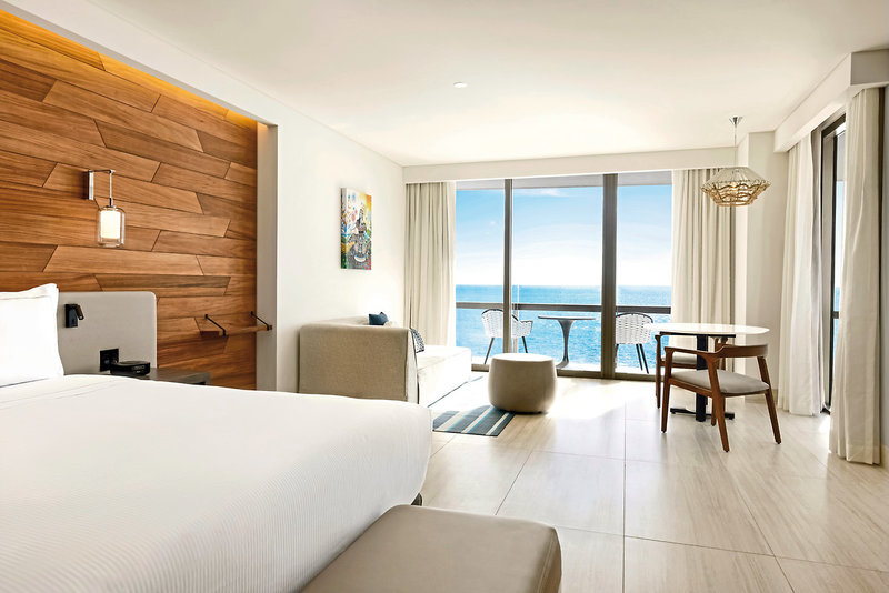 Hilton Cancun An All-Inclusive Resort 10