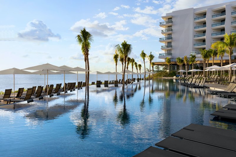 Hilton Cancun An All-Inclusive Resort 2
