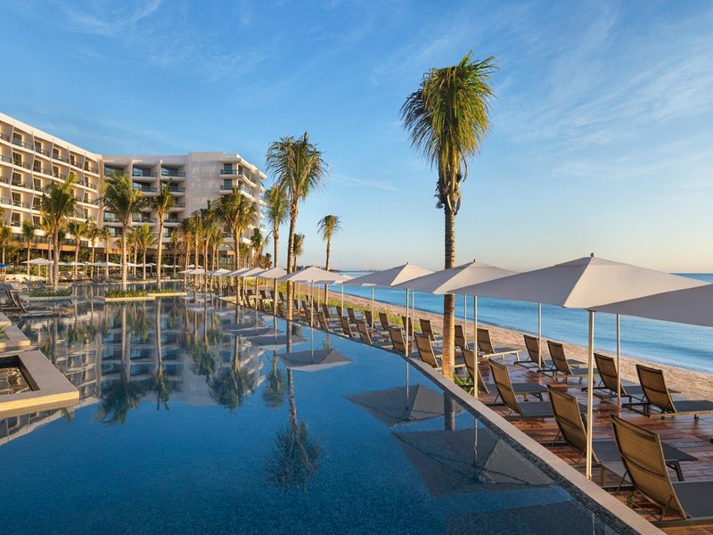 Hilton Cancun, an All-Inclusive Resort 1