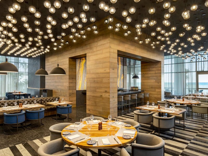 Hilton Cancun, an All-Inclusive Resort 10