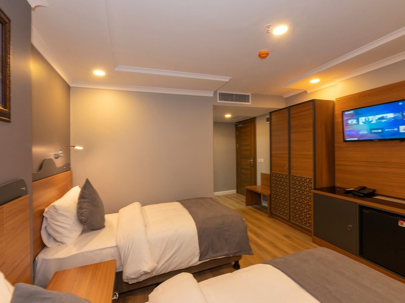 New Emin Hotel 26