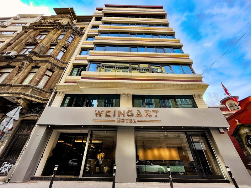 Weingart Hotel 1
