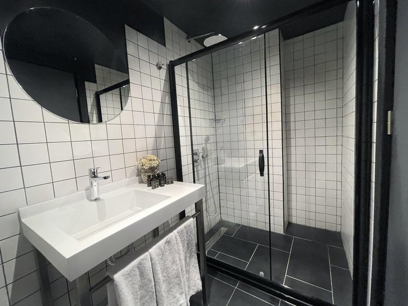 Weingart Hotel 26