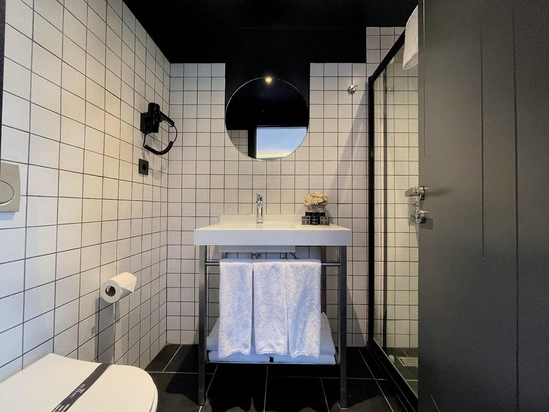 Weingart Hotel 28