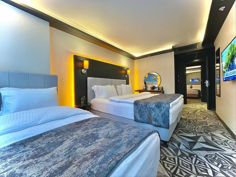 Weingart Hotel 30