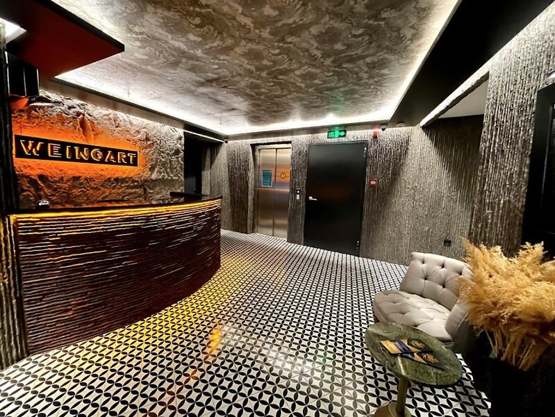 Weingart Hotel 3