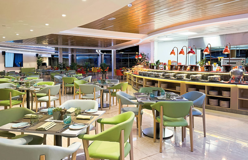 Swissôtel Al Murooj Dubai 7