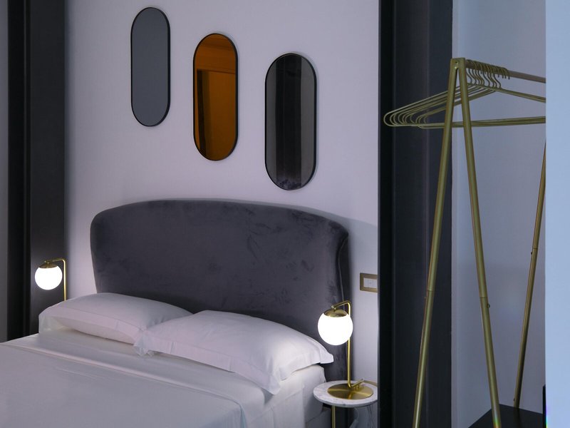Azzoli Apartments & Skypool 23