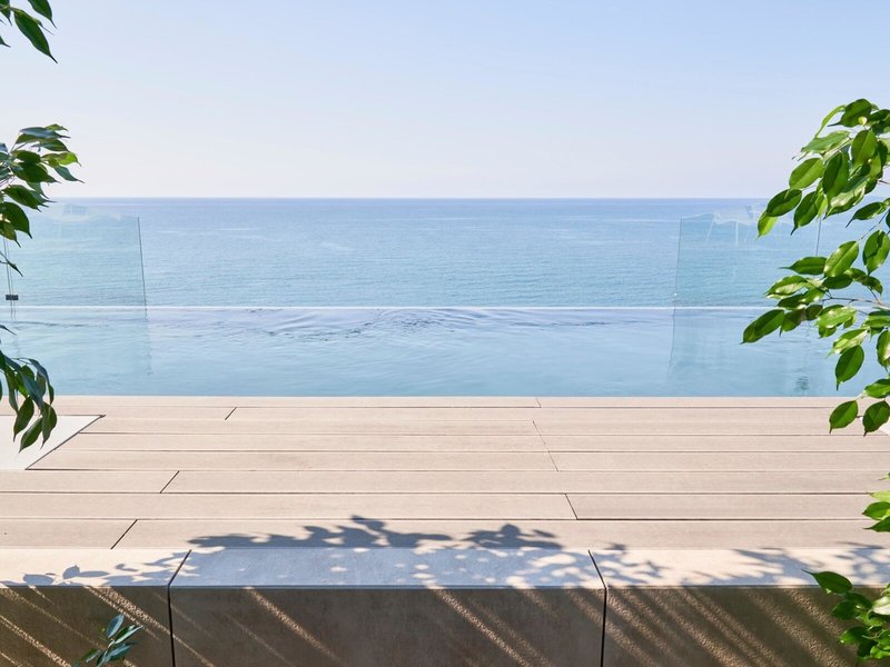 Palace Lido Hotel & Suites 8