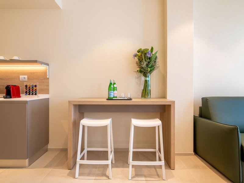 Palace Lido Hotel & Suites 26