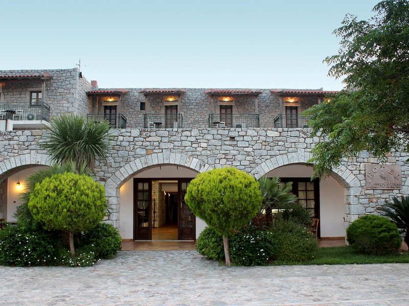 Kastro Maini 3