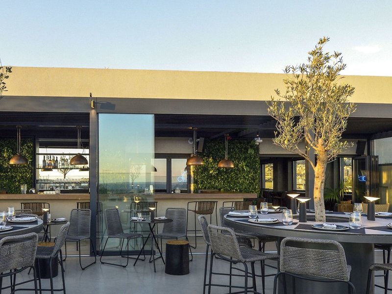 Onoma Hotel 14