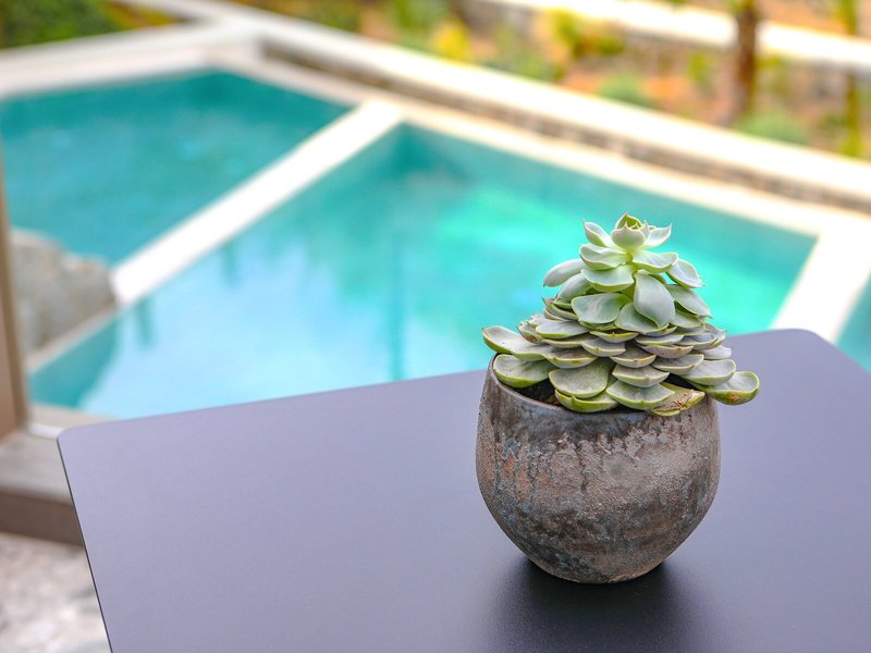 Aeonic Suites & Spa Mykonos 11