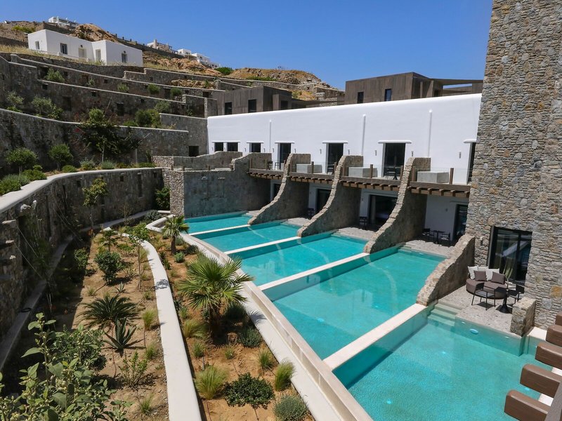 Aeonic Suites & Spa Mykonos 18