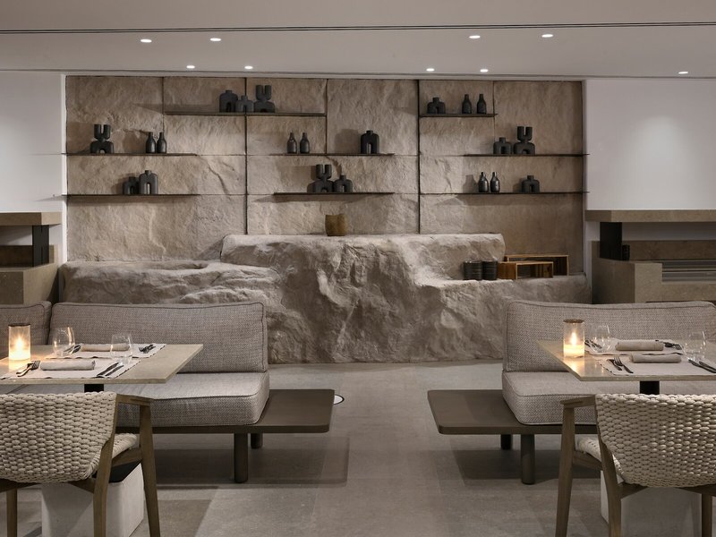 Aeonic Suites & Spa Mykonos 31