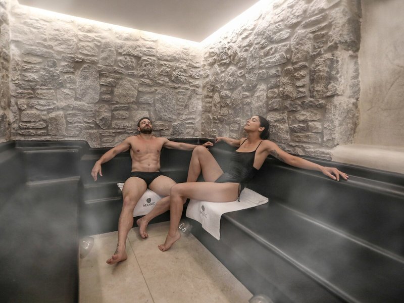 Aeonic Suites & Spa Mykonos 40