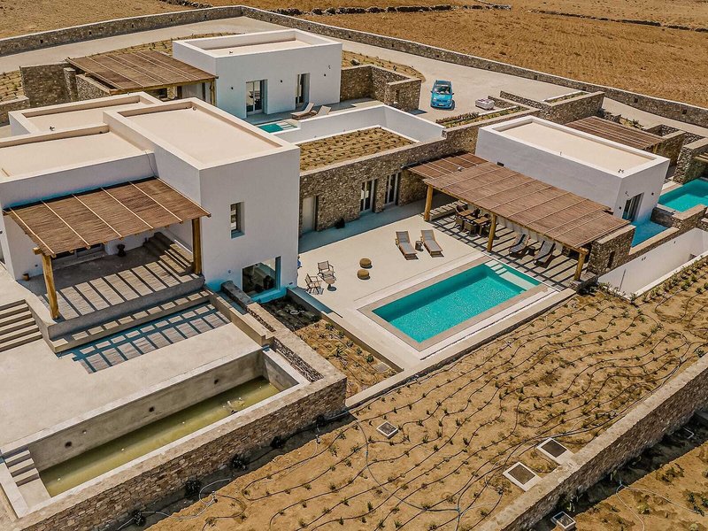 Amarelo Suites 2