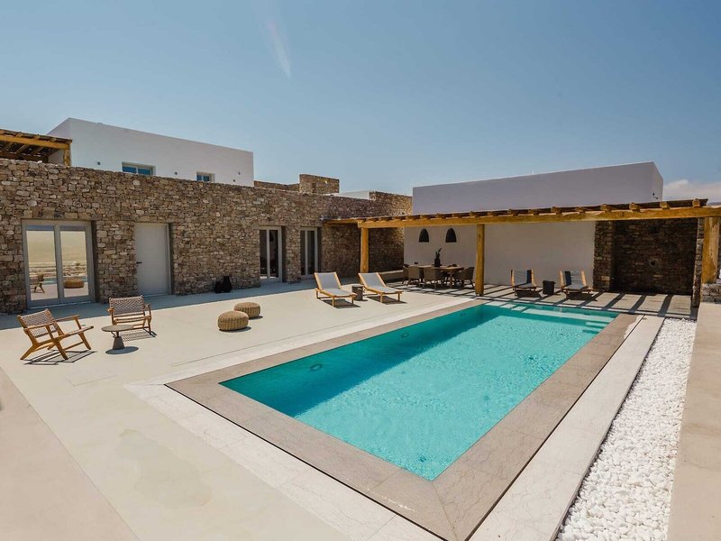 Amarelo Suites 9