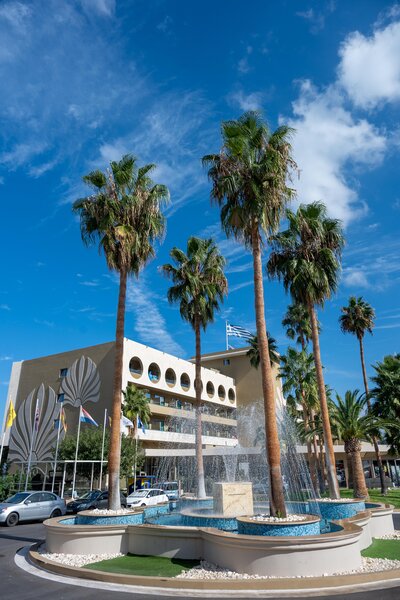 Royal & Imperial Belvedere 52