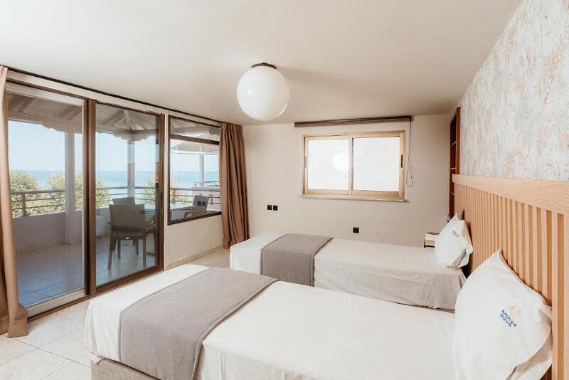Aqua Beachfront Elegant Hotel by Ammos Hotels & Villas 1