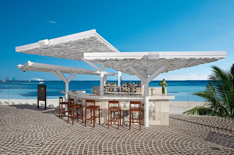 Breathless Cancun Soul Resort & Spa 10