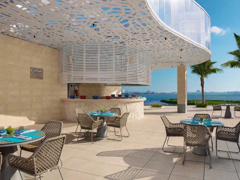 Breathless Cancun Soul Resort & Spa 8
