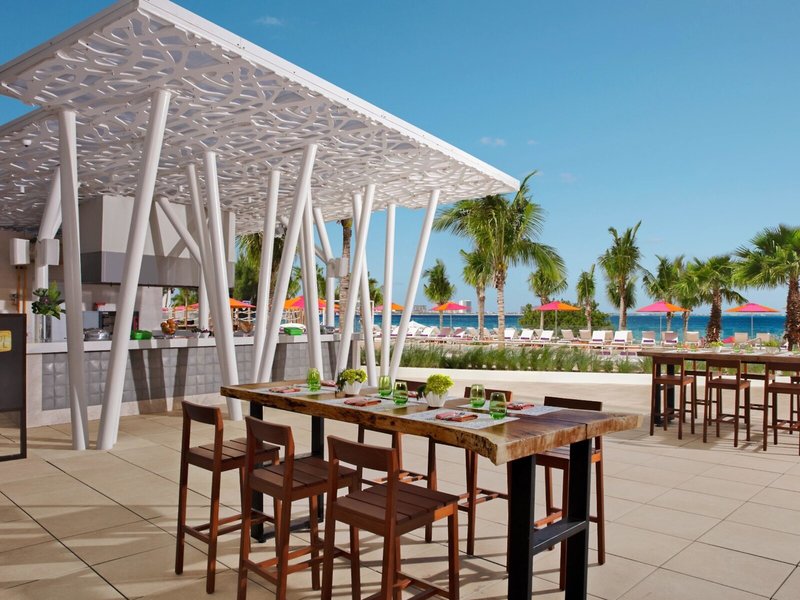 Breathless Cancun Soul Resort & Spa 10
