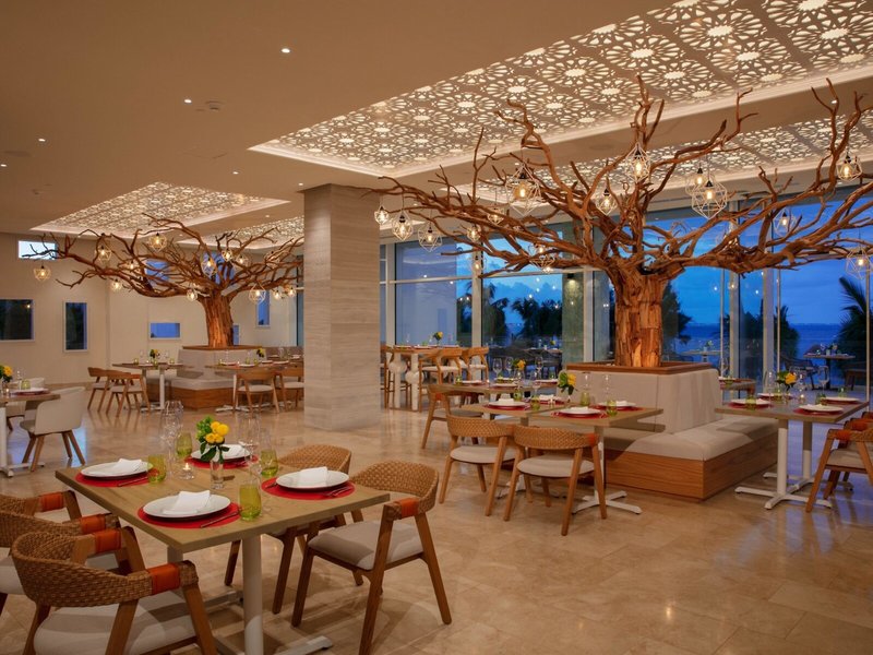 Breathless Cancun Soul Resort & Spa 16