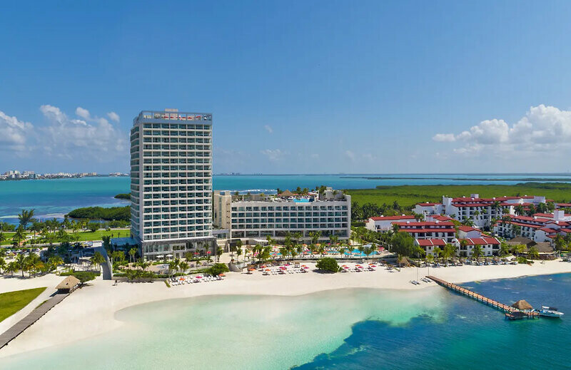 Breathless Cancun Soul Resort & Spa 1