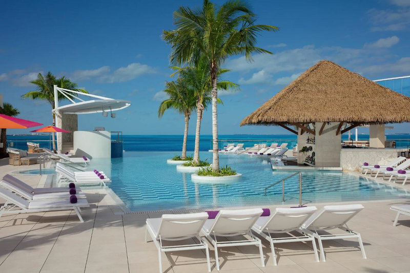 Breathless Cancun Soul Resort & Spa 4