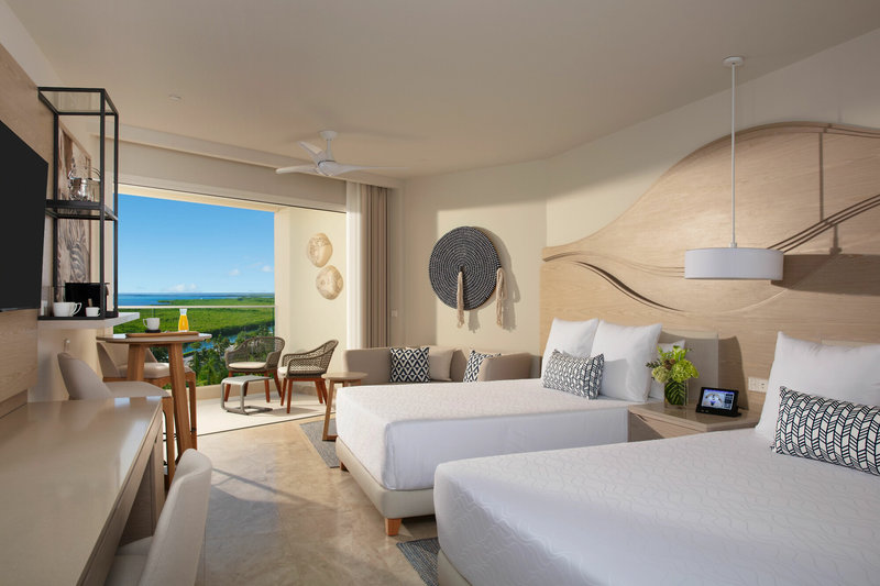 Breathless Cancun Soul Resort & Spa 10