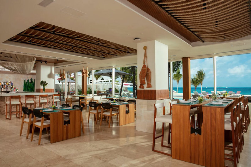 Breathless Cancun Soul Resort & Spa 13