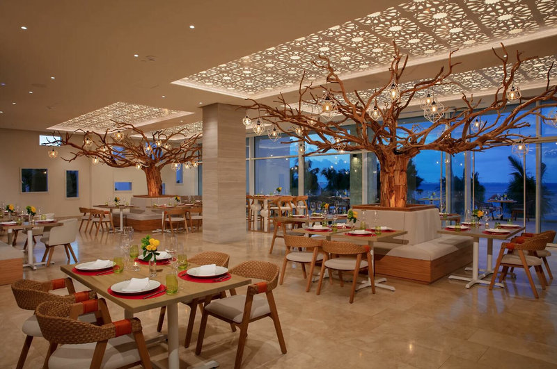 Breathless Cancun Soul Resort & Spa 14