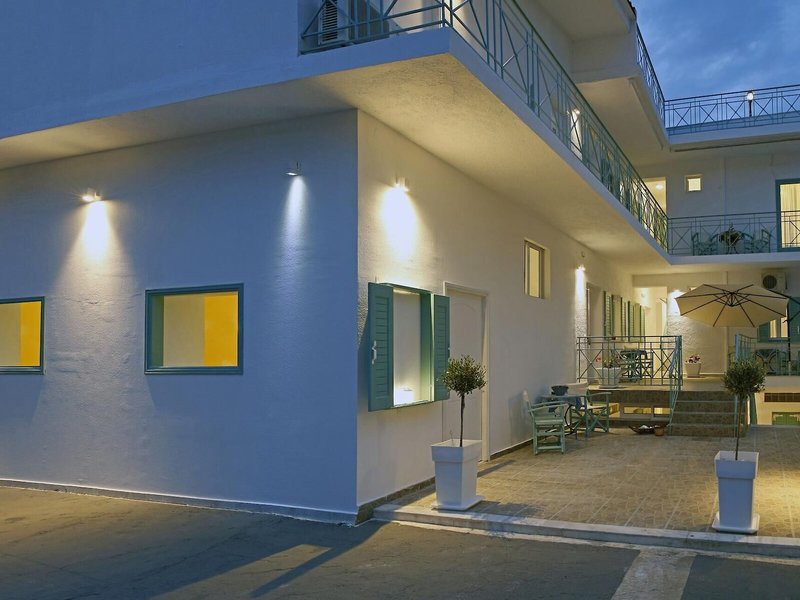 Agistri Apartments