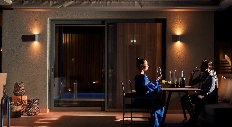 Cavo Delea Elegant Suites 4