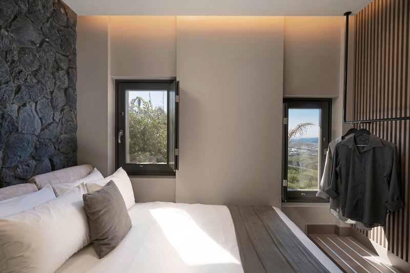 Apikia Santorini Suites 22