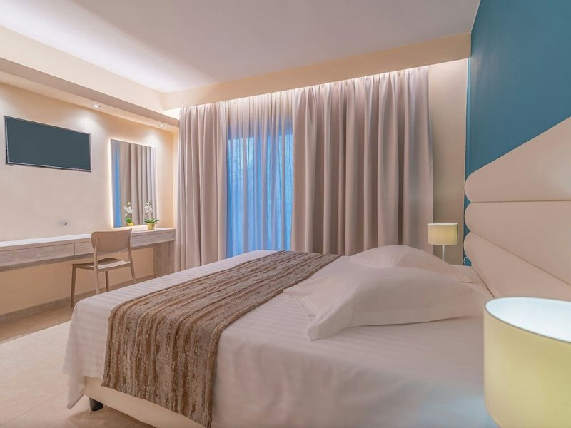 Christa Apartments 8