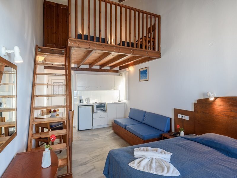 Kostakis Beach Apartments 13