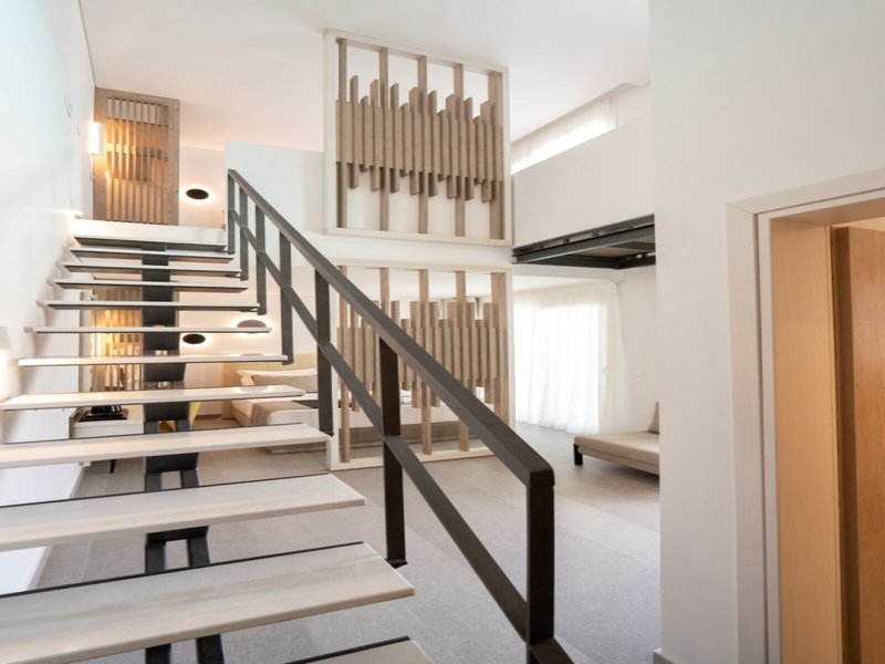 Mirablue Luxury Residences 7