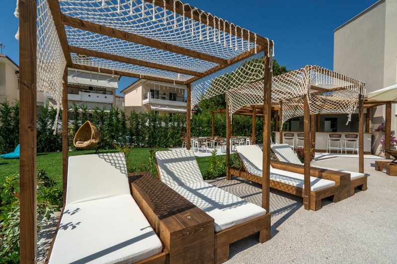 Mirablue Luxury Residences 5