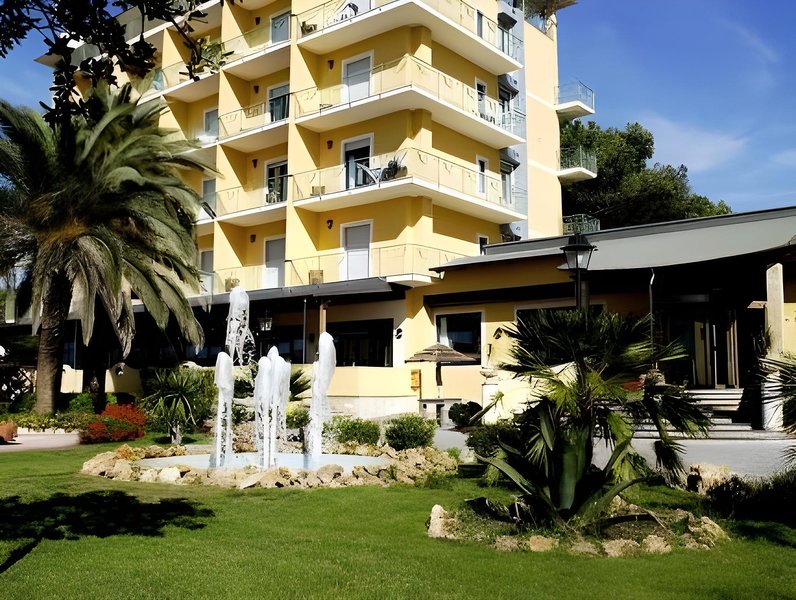 Club Sabbiadoro 3